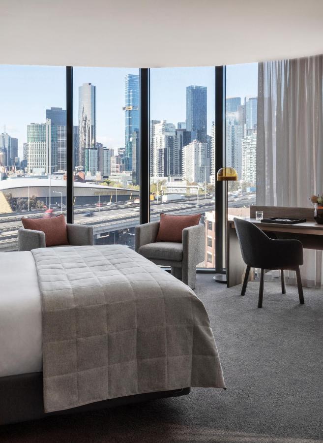 Oakwood Premier Melbourne Aparthotel Εξωτερικό φωτογραφία A guest room at the Westin Melbourne
