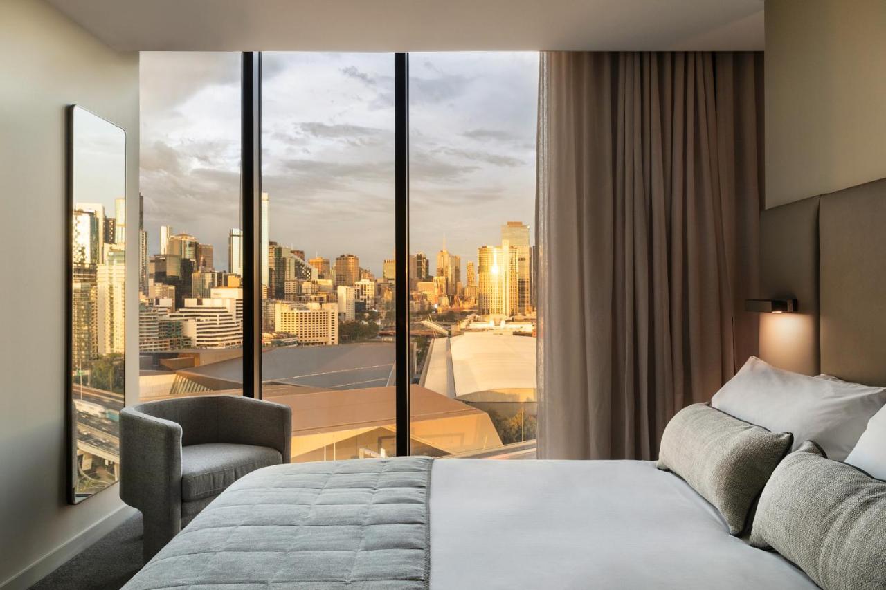 Oakwood Premier Melbourne Aparthotel Εξωτερικό φωτογραφία A bedroom at the hotel