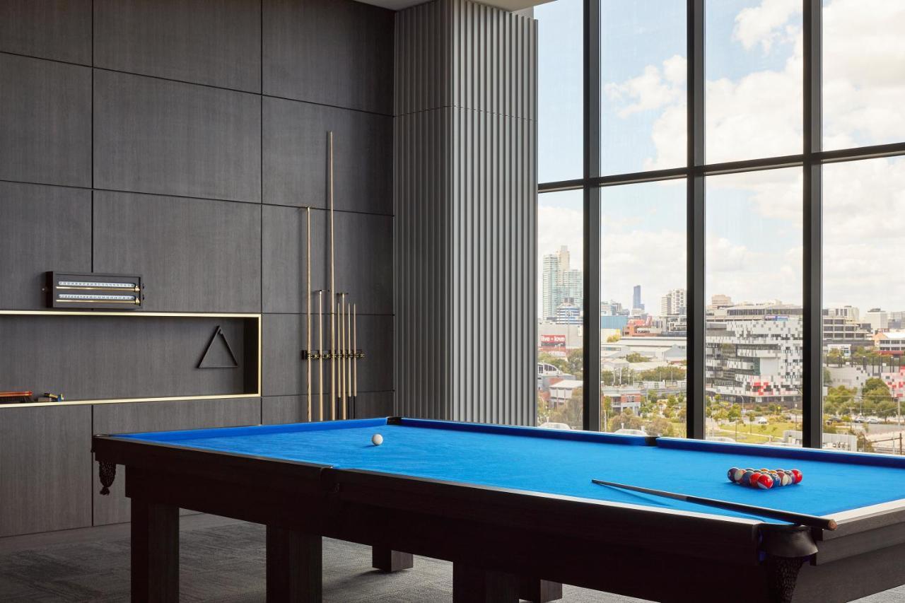 Oakwood Premier Melbourne Aparthotel Εξωτερικό φωτογραφία A pool table